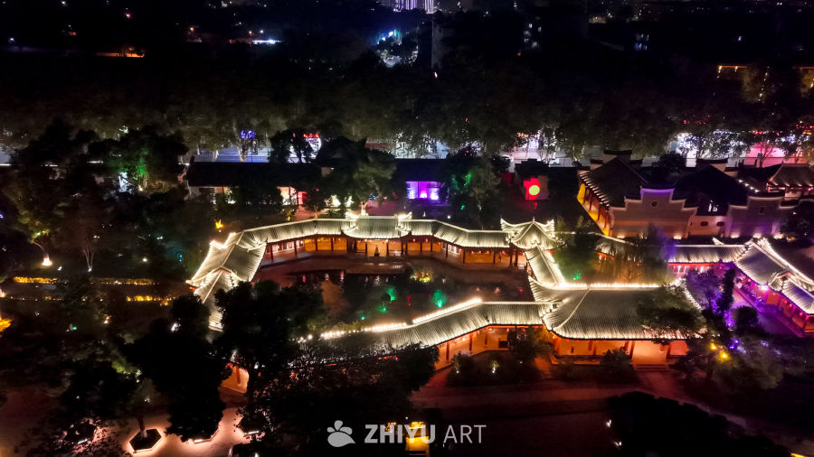 夜色中的古典园林