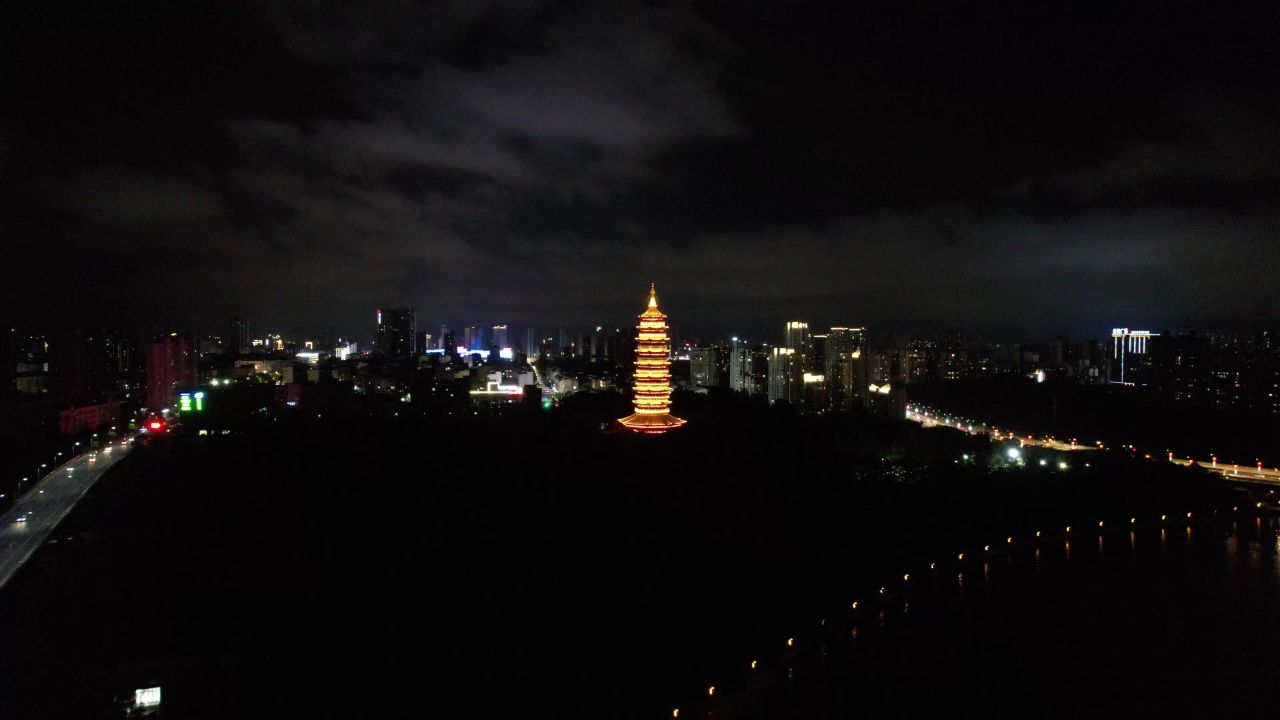 江西赣州翠浪塔夜景灯光航拍