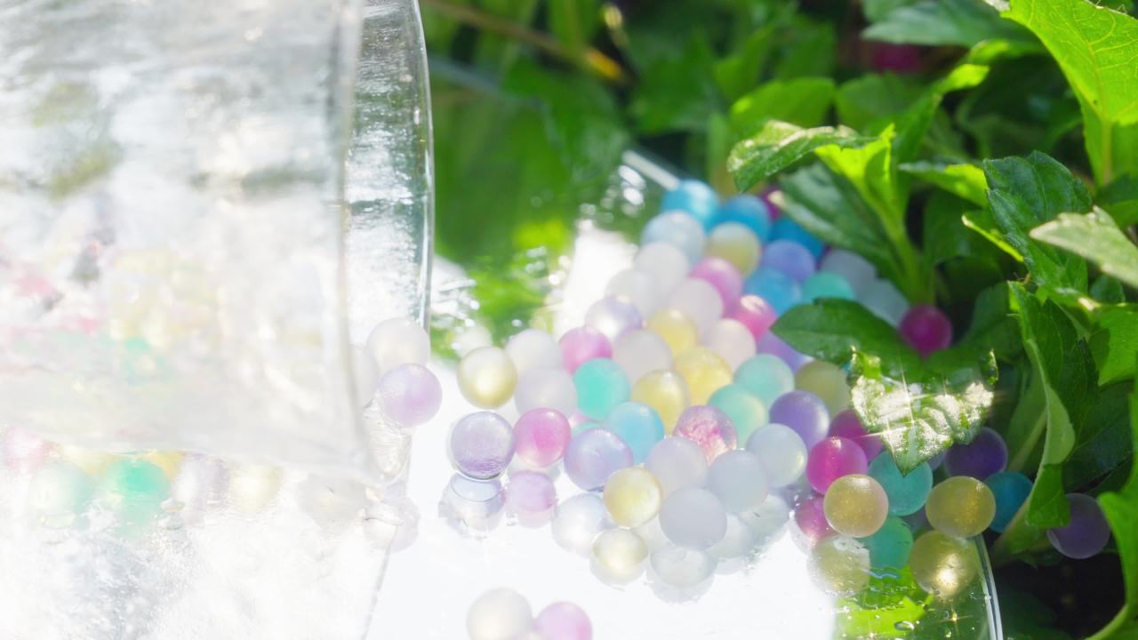 滚动的水宝宝