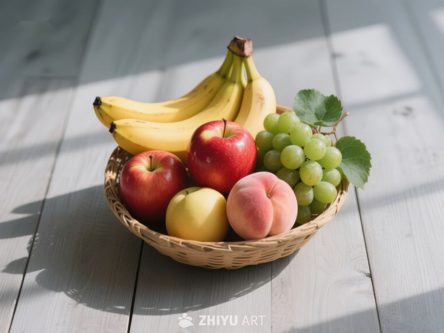 新鲜水果篮，包含苹果、香蕉和葡萄 612