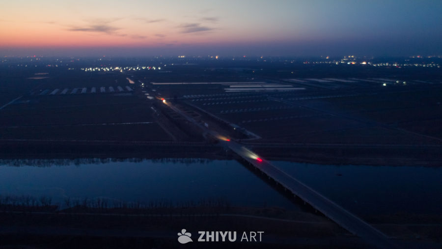 晚霞跨河大桥