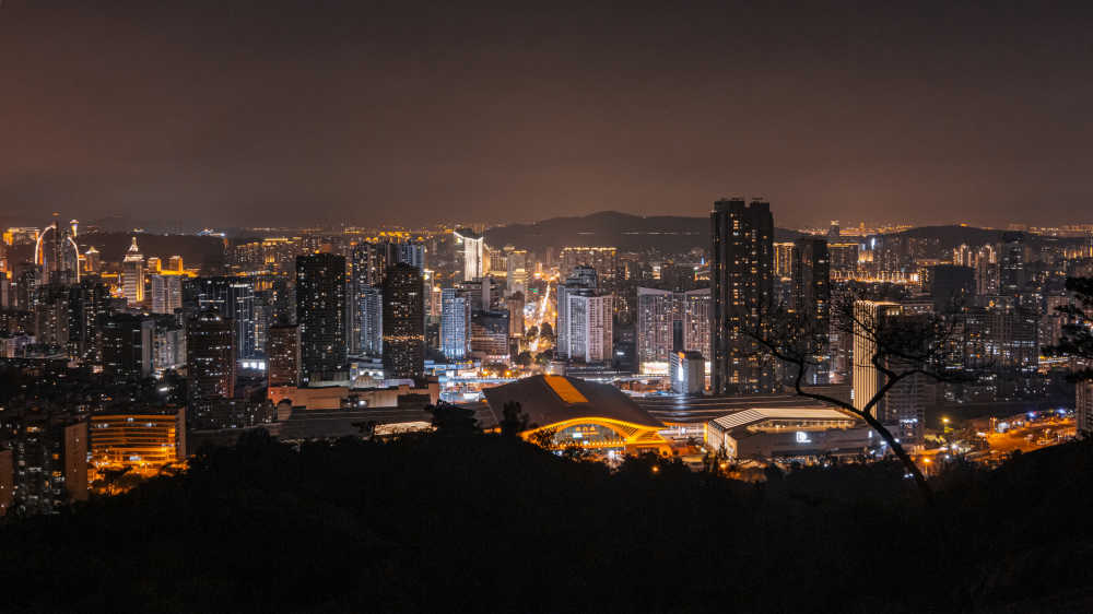 城市中心全景 3
