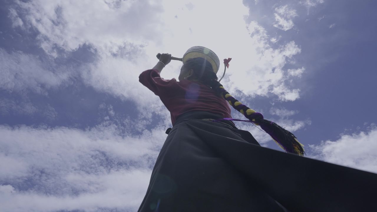 高原草地民族舞蹈