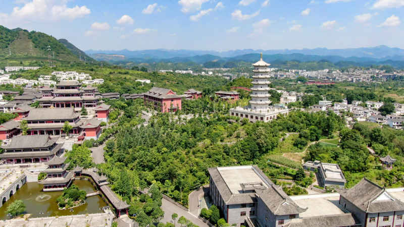 贵阳大兴国寺古塔