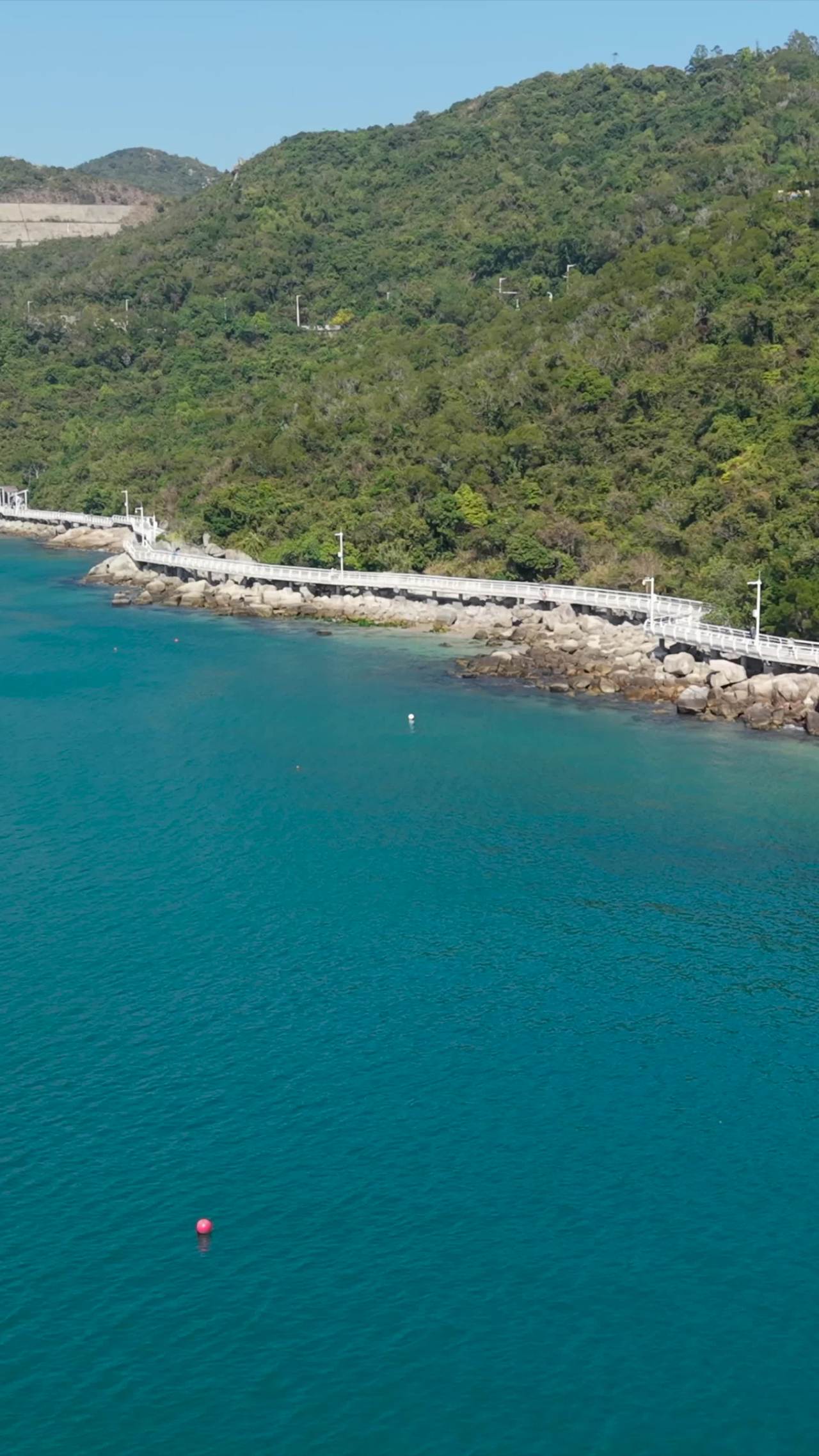 深圳盐田海滨栈道背仔角灯塔航拍合集竖屏