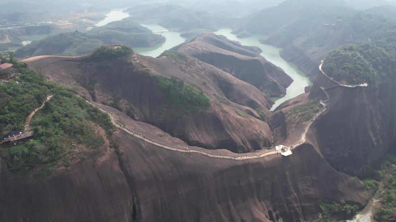 湖南郴州高倚岭风景区丹霞地貌航拍 