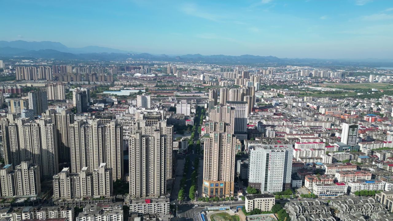 航拍鹰潭大景鹰潭城市天际线