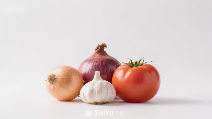 新鲜蔬菜：洋葱、大蒜与番茄