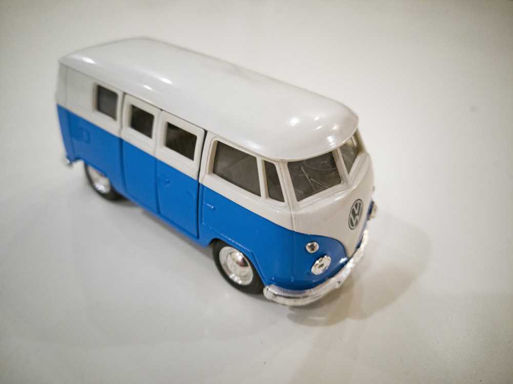 公共汽车蓝色旅游汽车