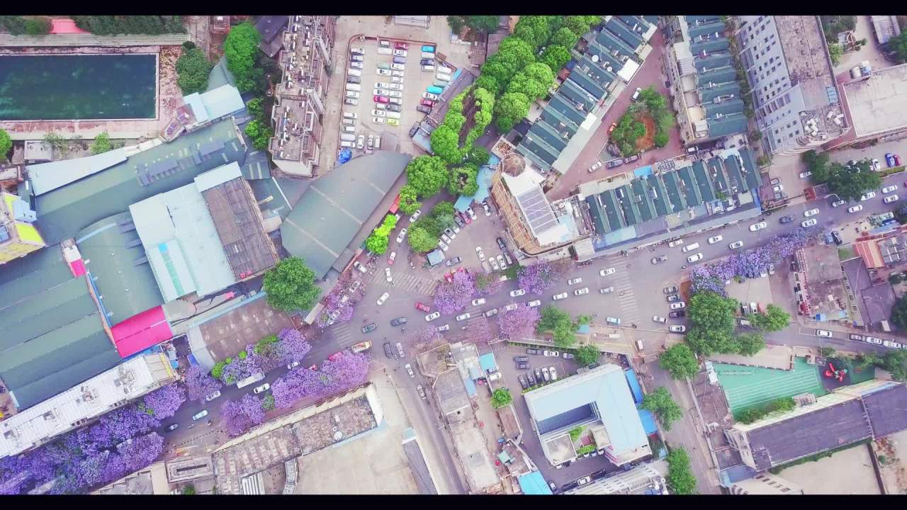 城市之眼：繁忙的交叉路口