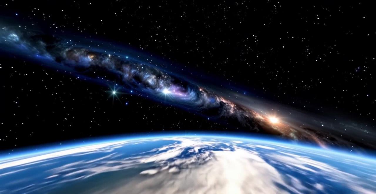 地球视角：星云与宇宙的壮丽景象