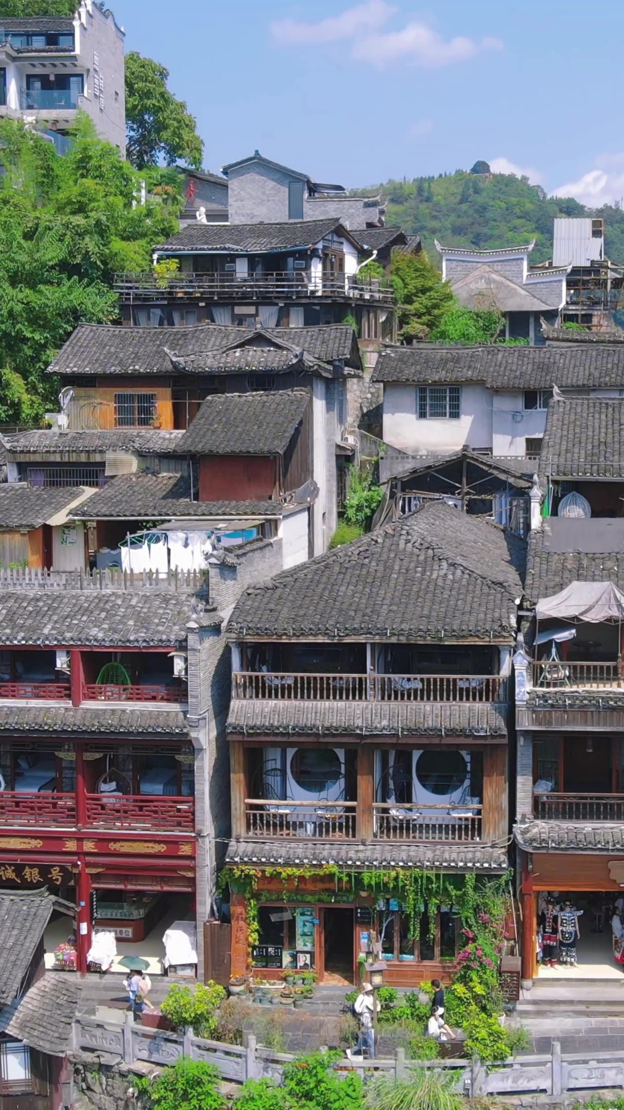 湖南湘西凤凰古城建筑竖屏航拍