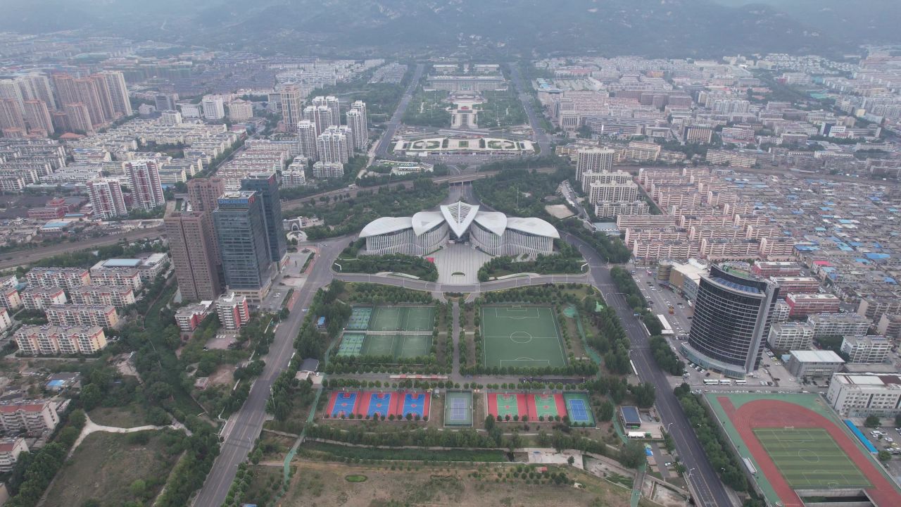 山东泰安城市风光航拍 