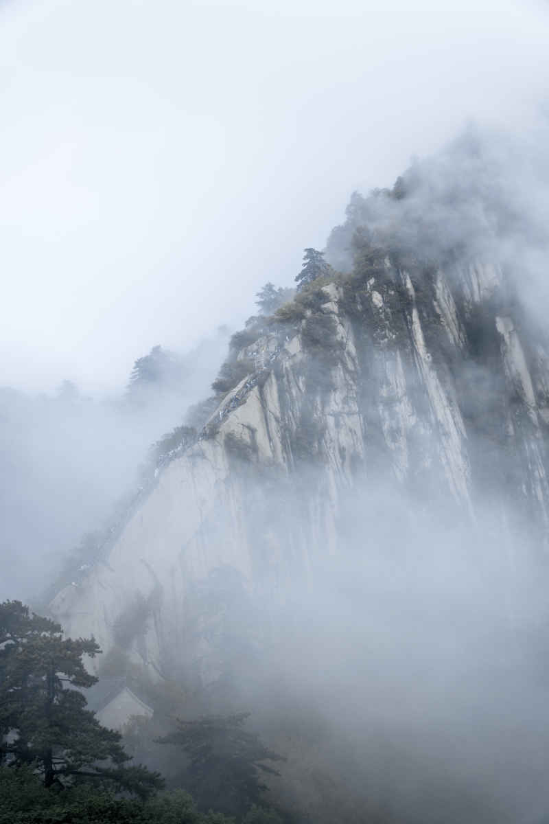 华山