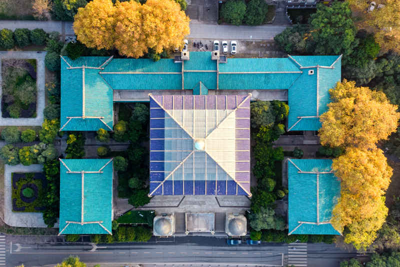 武汉大学秋景