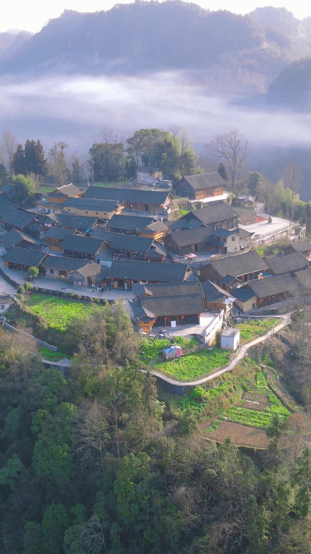  湖南湘西十八洞村竖屏航拍 