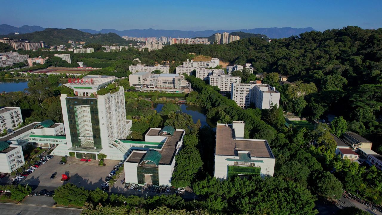 航拍福建农林大学景观