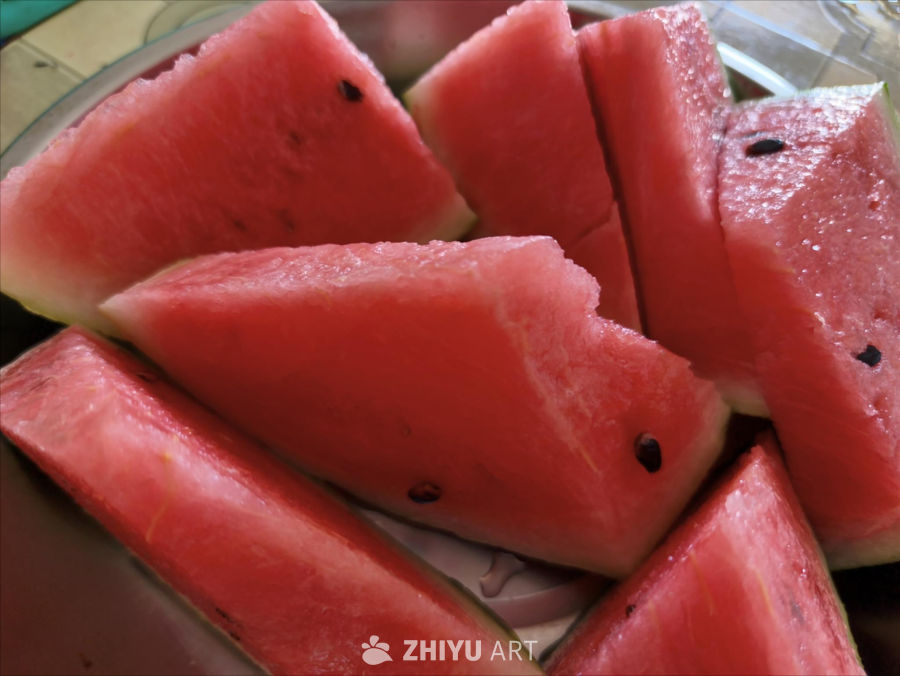 夏日解暑的西瓜