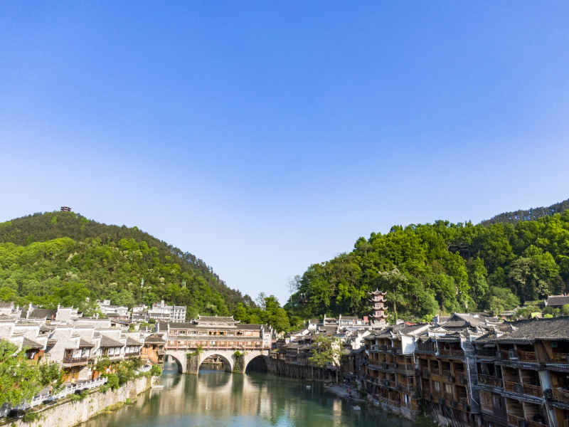 湖南湘西凤凰古城航拍