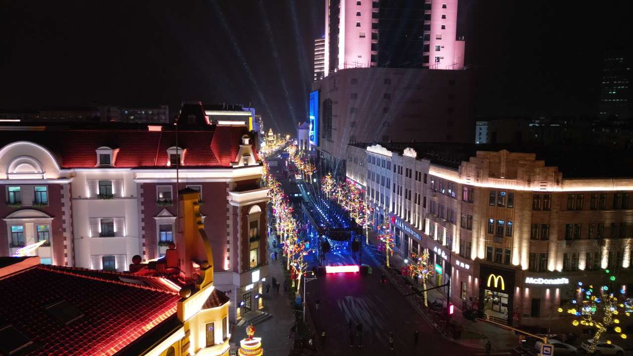 青岛老城区夜景中山路雪景航拍 10