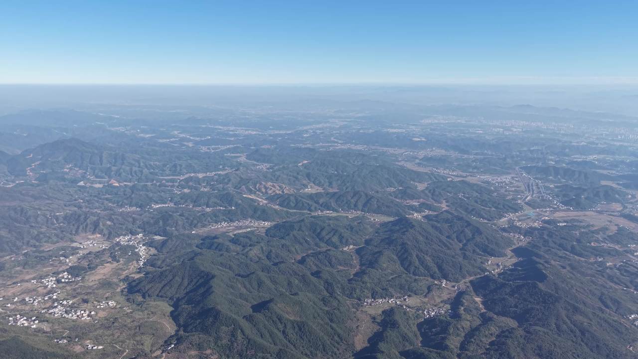 山间村落的宁静之美