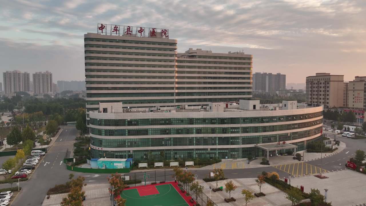 中医院日落全景