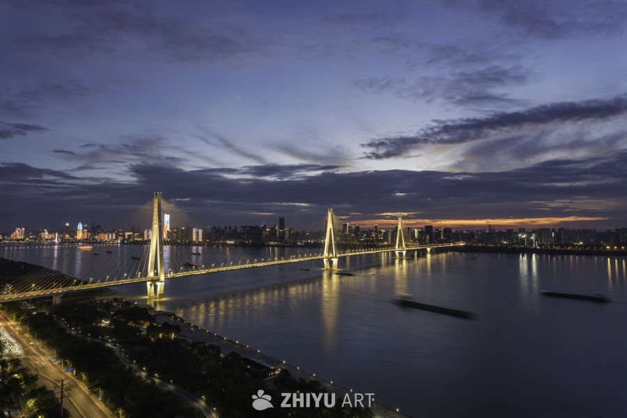 武汉二七长江大桥