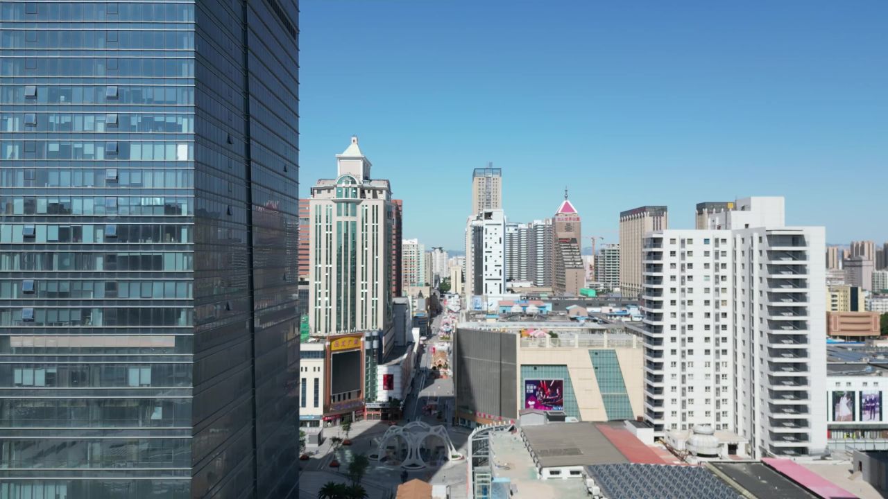  航拍河北石家庄湾里庙步行街
