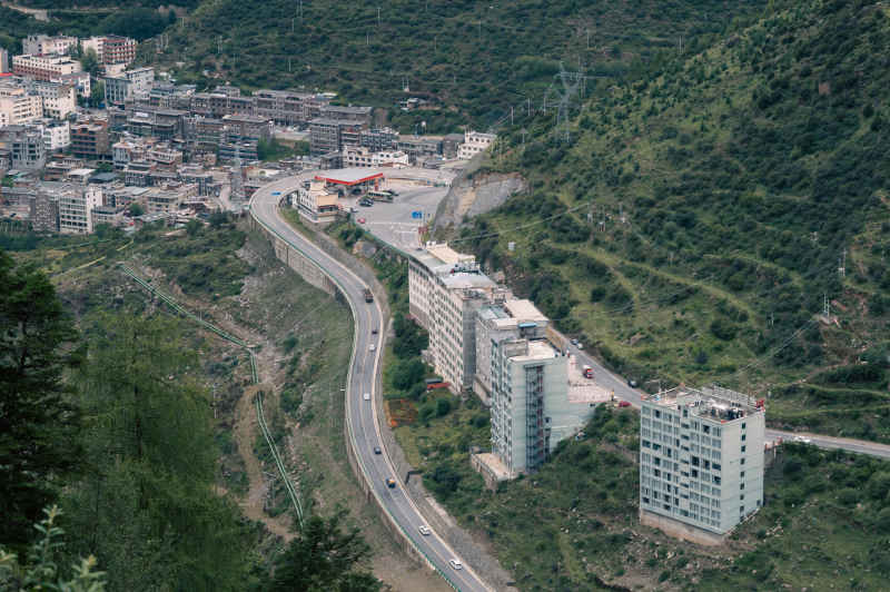 川西