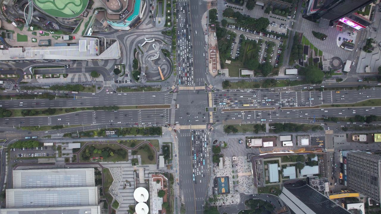 城市十字交叉路口拥堵交通东莞大道鸿福路交叉航拍 
