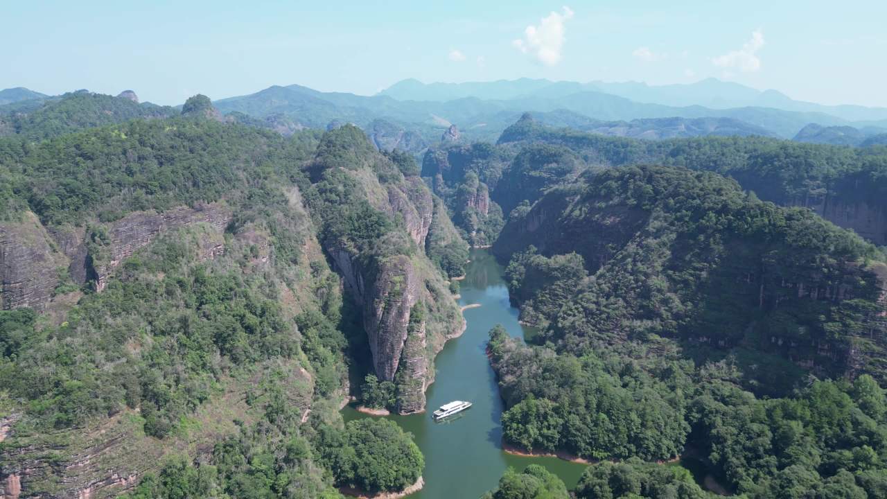 福建泰宁大金湖景区大金湖大赤壁航拍