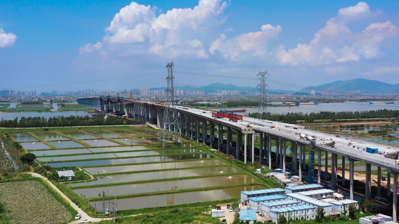 在建的香海大桥 1