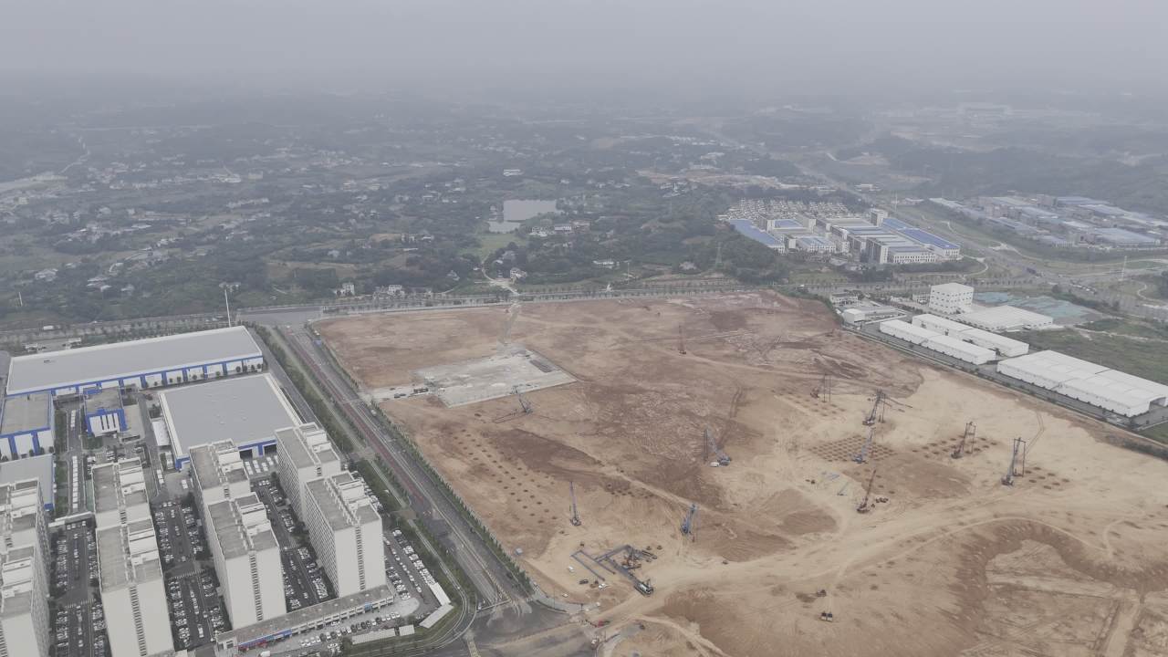 航拍工业区建设景象