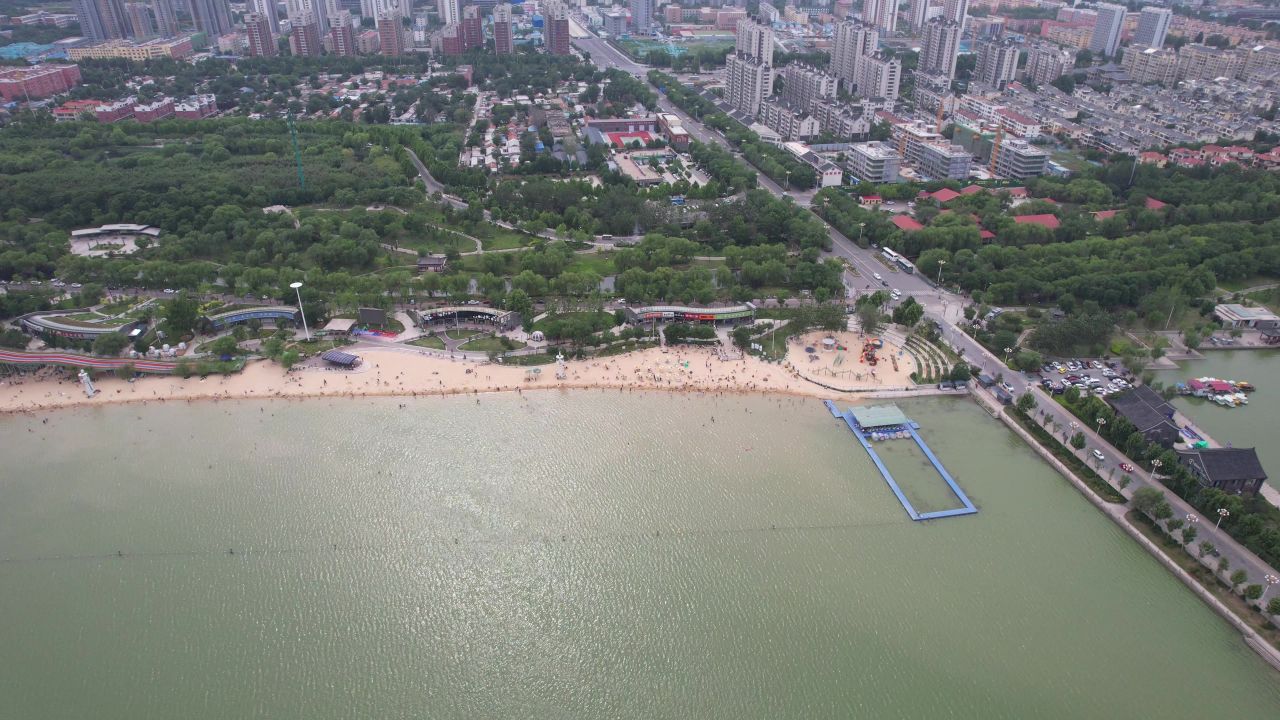  夏日风光沙滩游泳航拍