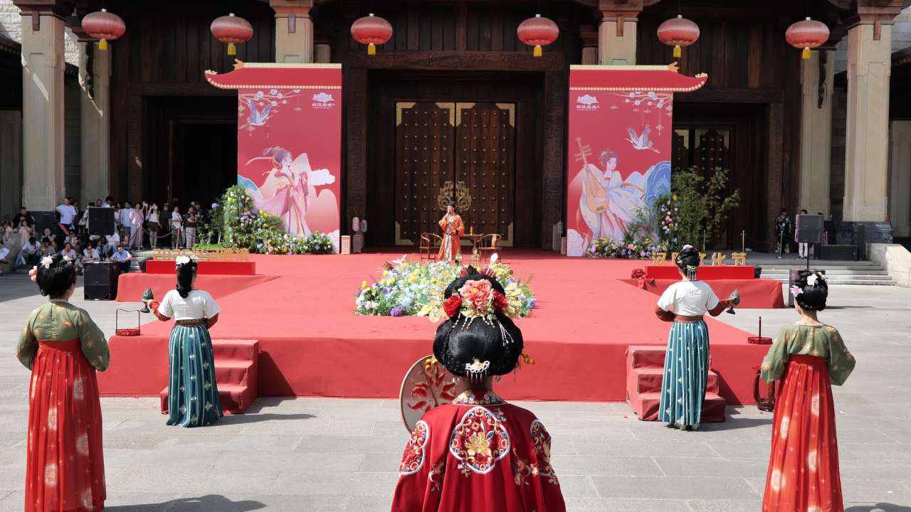 兴汉胜境景区 10