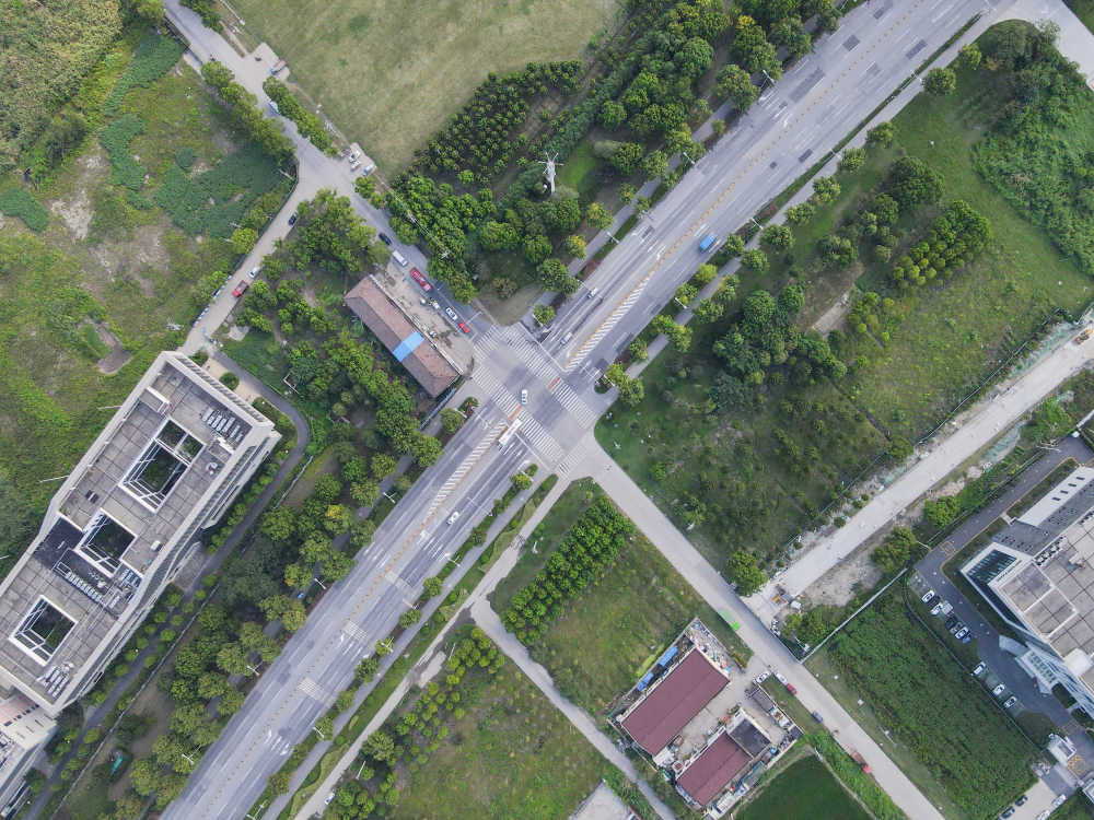 城市道路 14