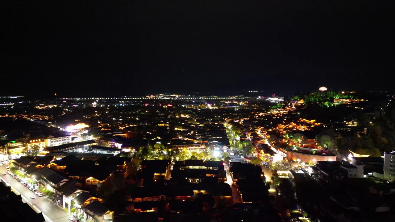 航拍云南丽江古城5A景区夜景