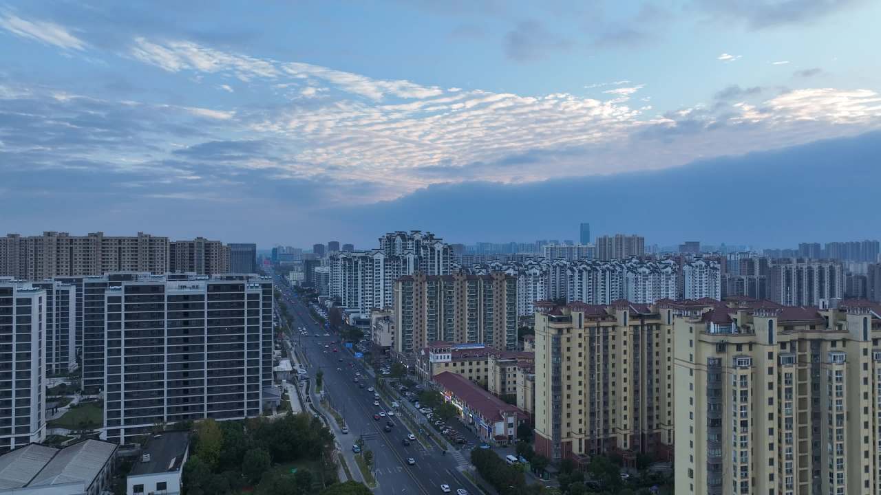 4K航拍昆山城市建筑风光 1