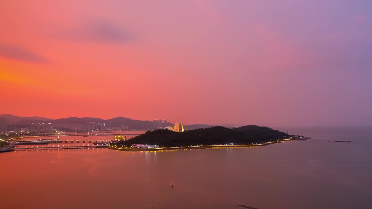 傍晚的晚霞