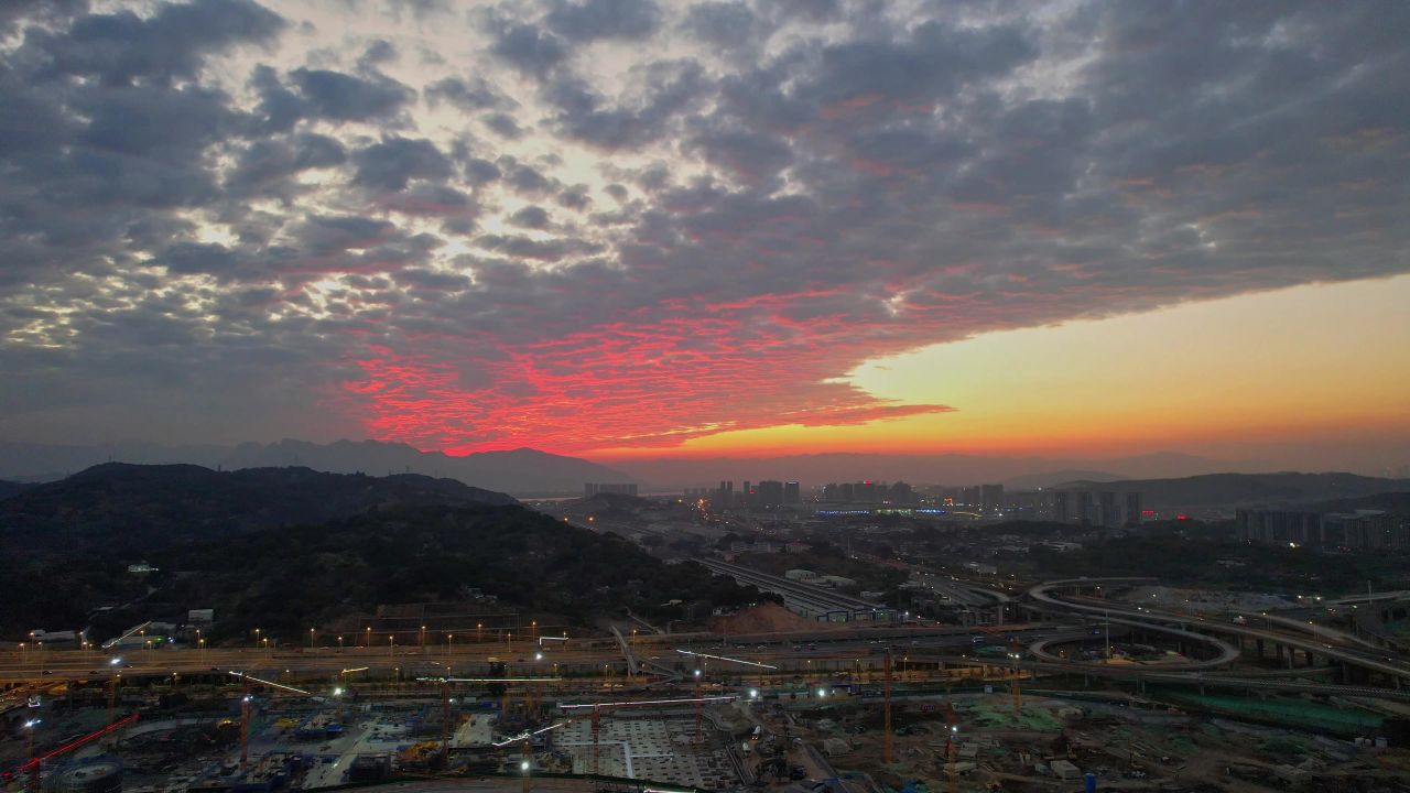 航拍福州城市火烧云 5