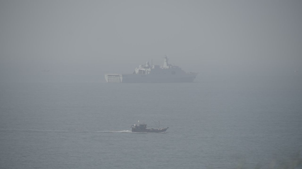 海中船只