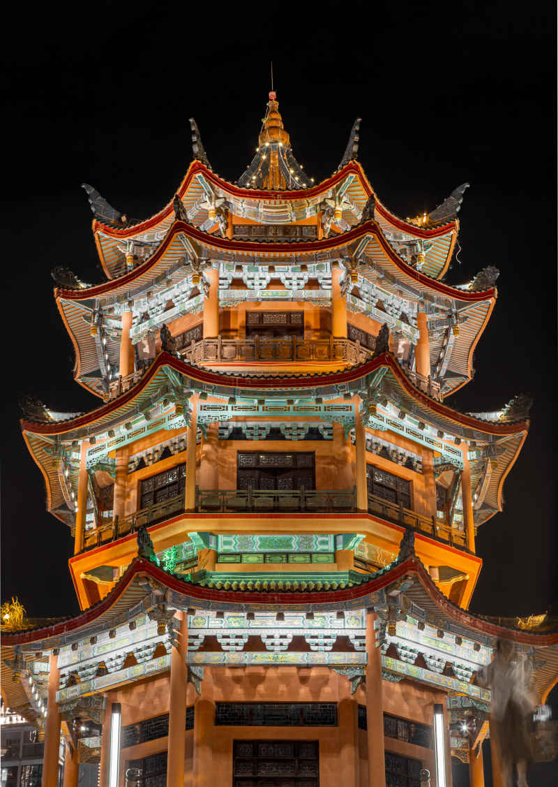 威镇阁夜景