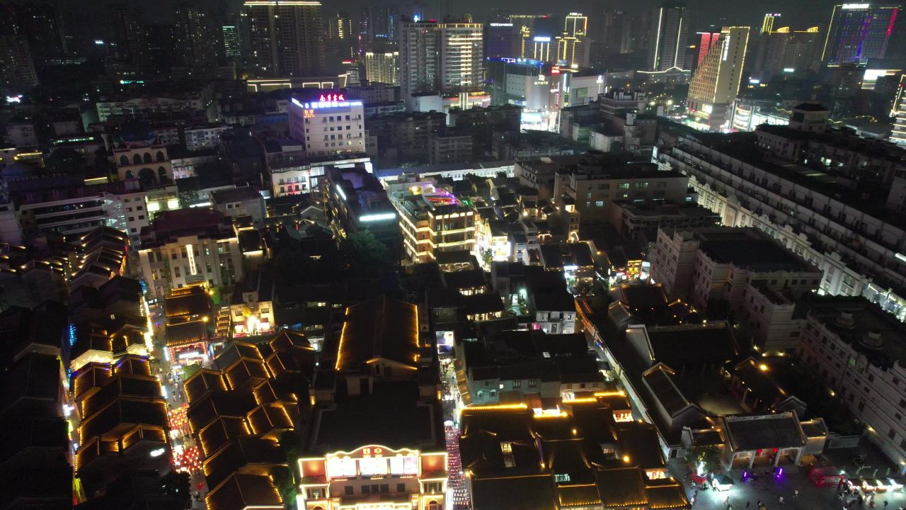 广西南宁三街两巷历史文化街区夜景