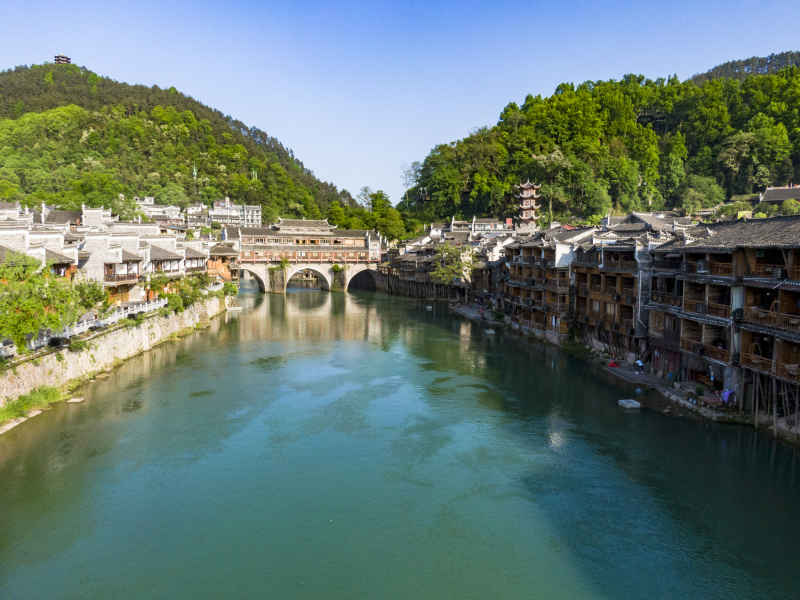 湖南湘西凤凰古城航拍