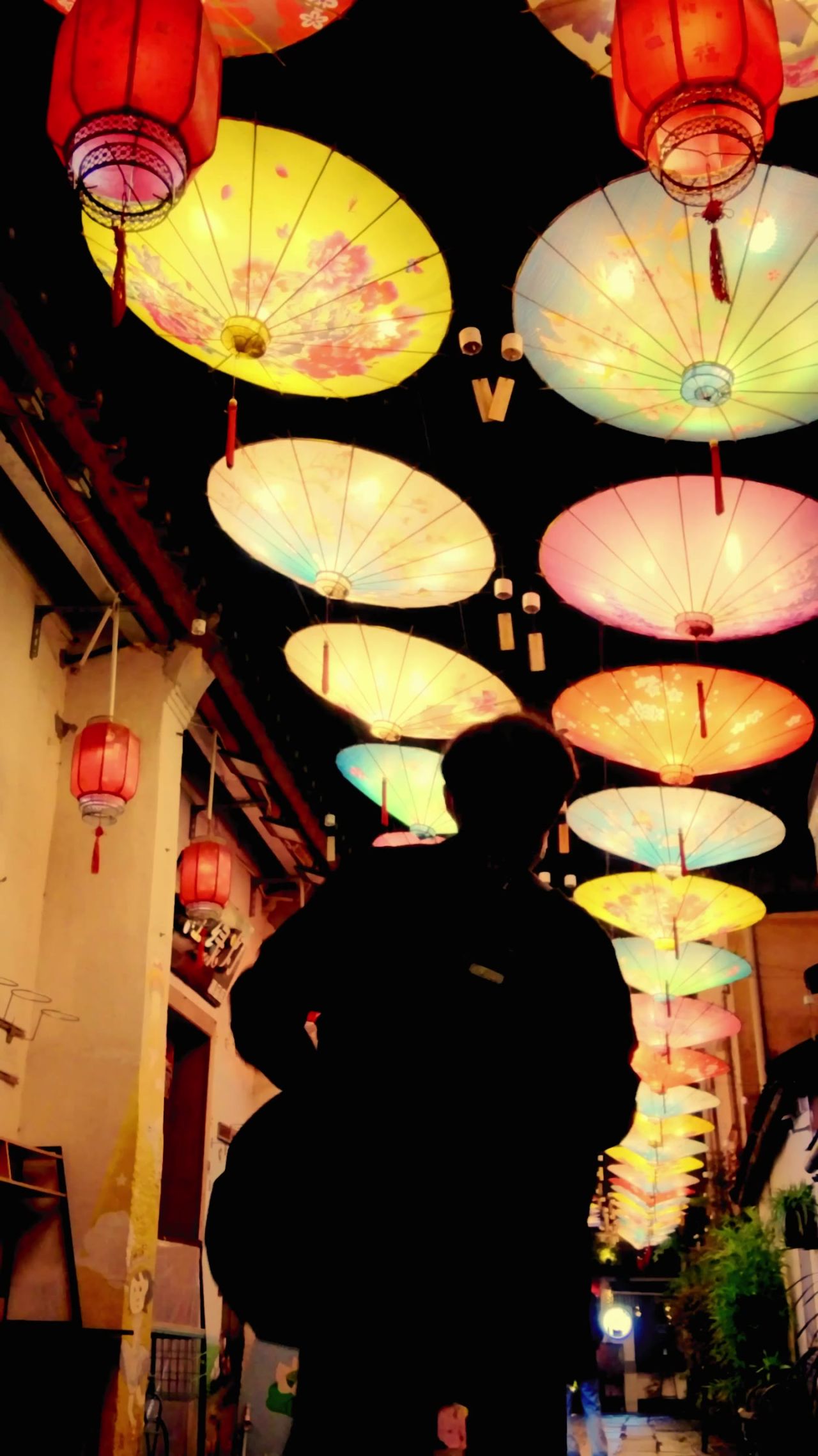 甘坑伞灯街夜景延时