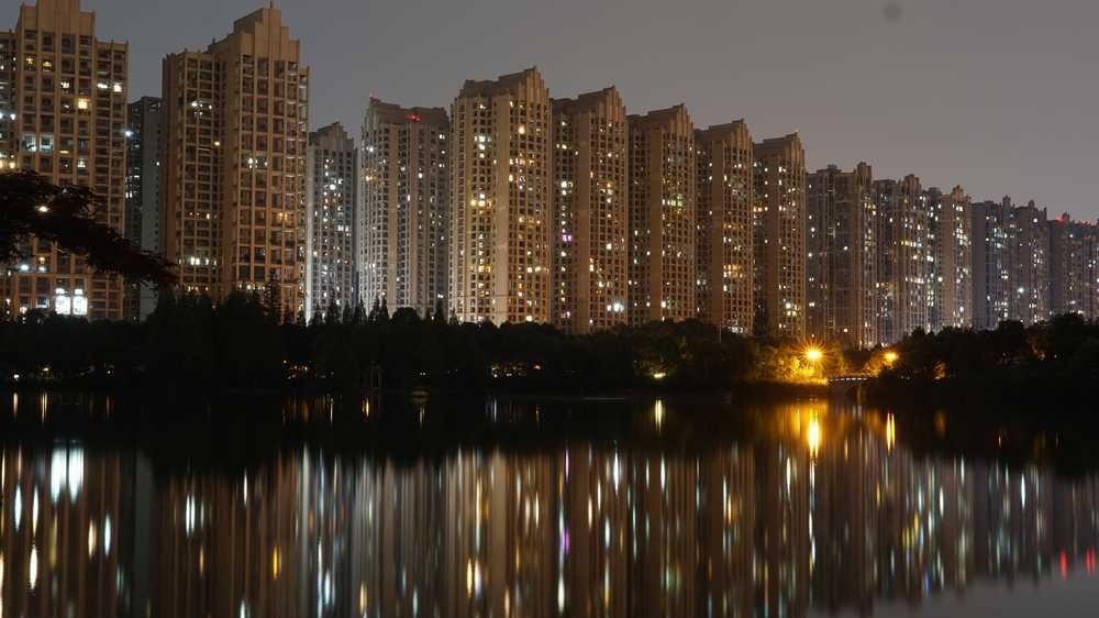 成都南湖公园小区倒映
