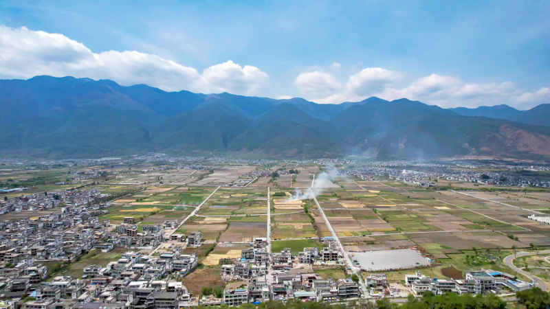 山川丘陵农田农业种植航拍图 