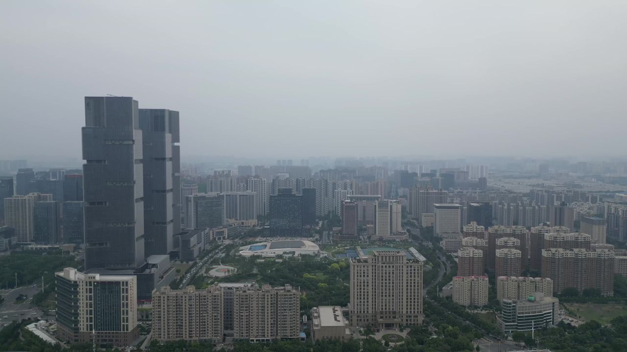 河南郑州东站片区高楼建筑航拍 