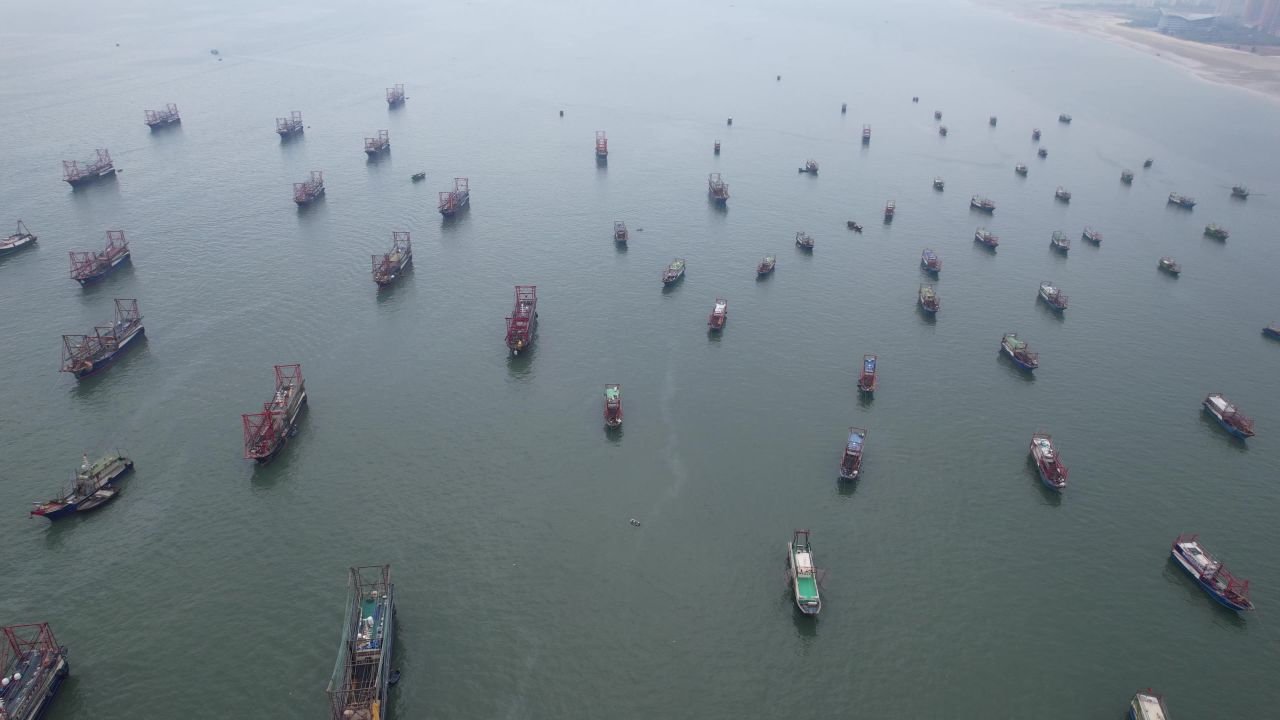 海边渔船广西北海海边风光航拍  