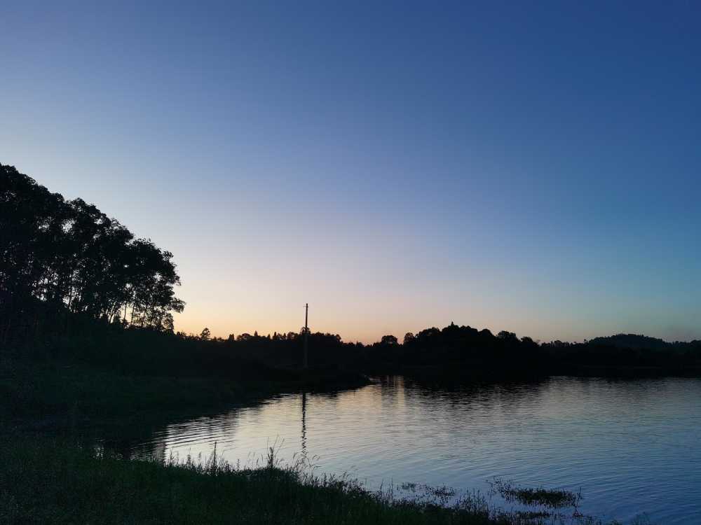 静谧的夜色